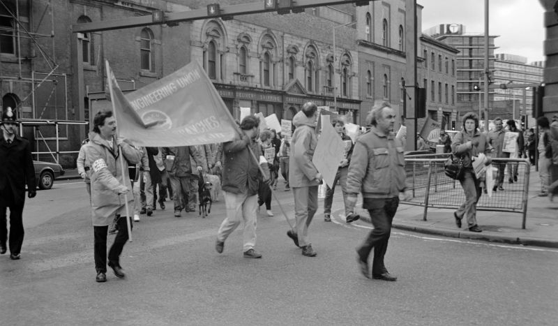 Alf Payne leads the banner